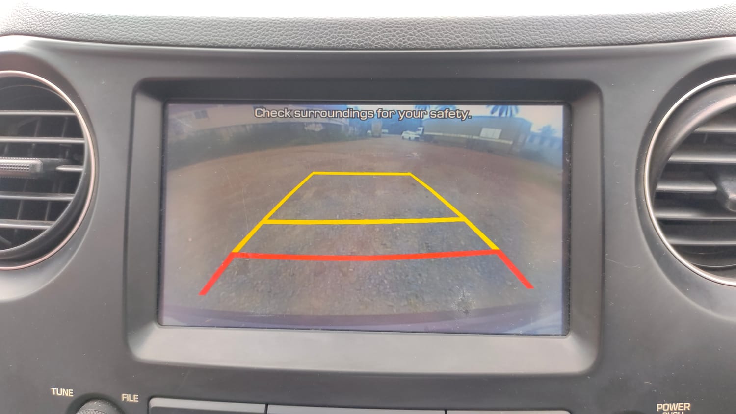 Used 2017 Hyundai Xcent SX 1.2 Petrol Manual top_features Rear camera