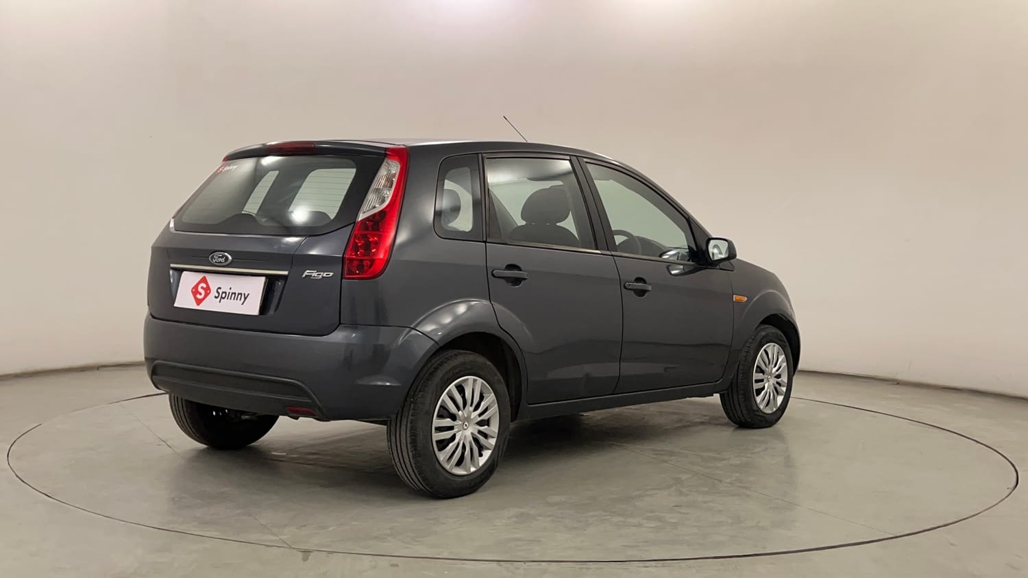 Used 2012 Ford Figo Duratec Petrol ZXI 1.2 Petrol Manual exterior RIGHT REAR CORNER VIEW