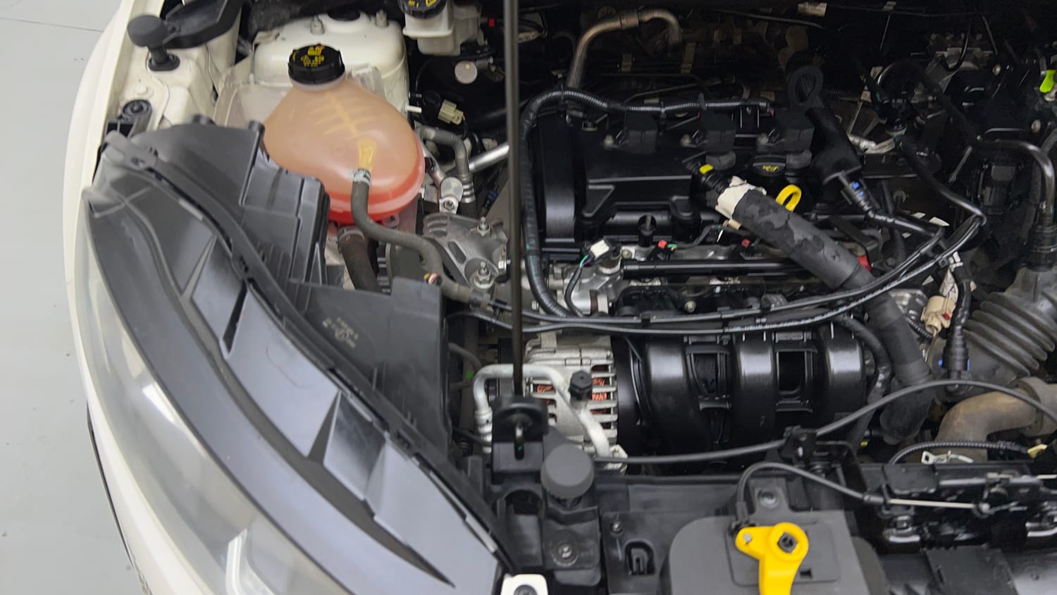 Used 2021 Ford EcoSport Thunder Edition Petrol Petrol Manual engine ENGINE RIGHT SIDE VIEW