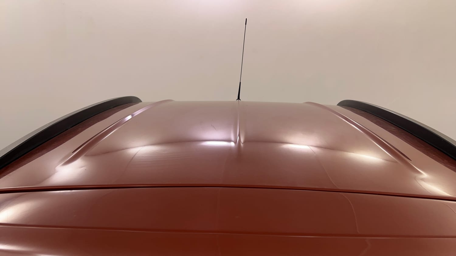 Used 2016 Mahindra KUV100 K6 6 STR Petrol Manual exterior EXTERIOR ROOF VIEW