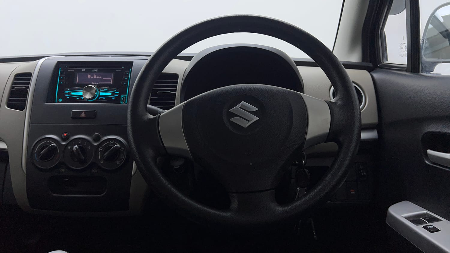 Used 2015 Maruti Suzuki Wagon R LXI Petrol Manual interior STEERING VIEW