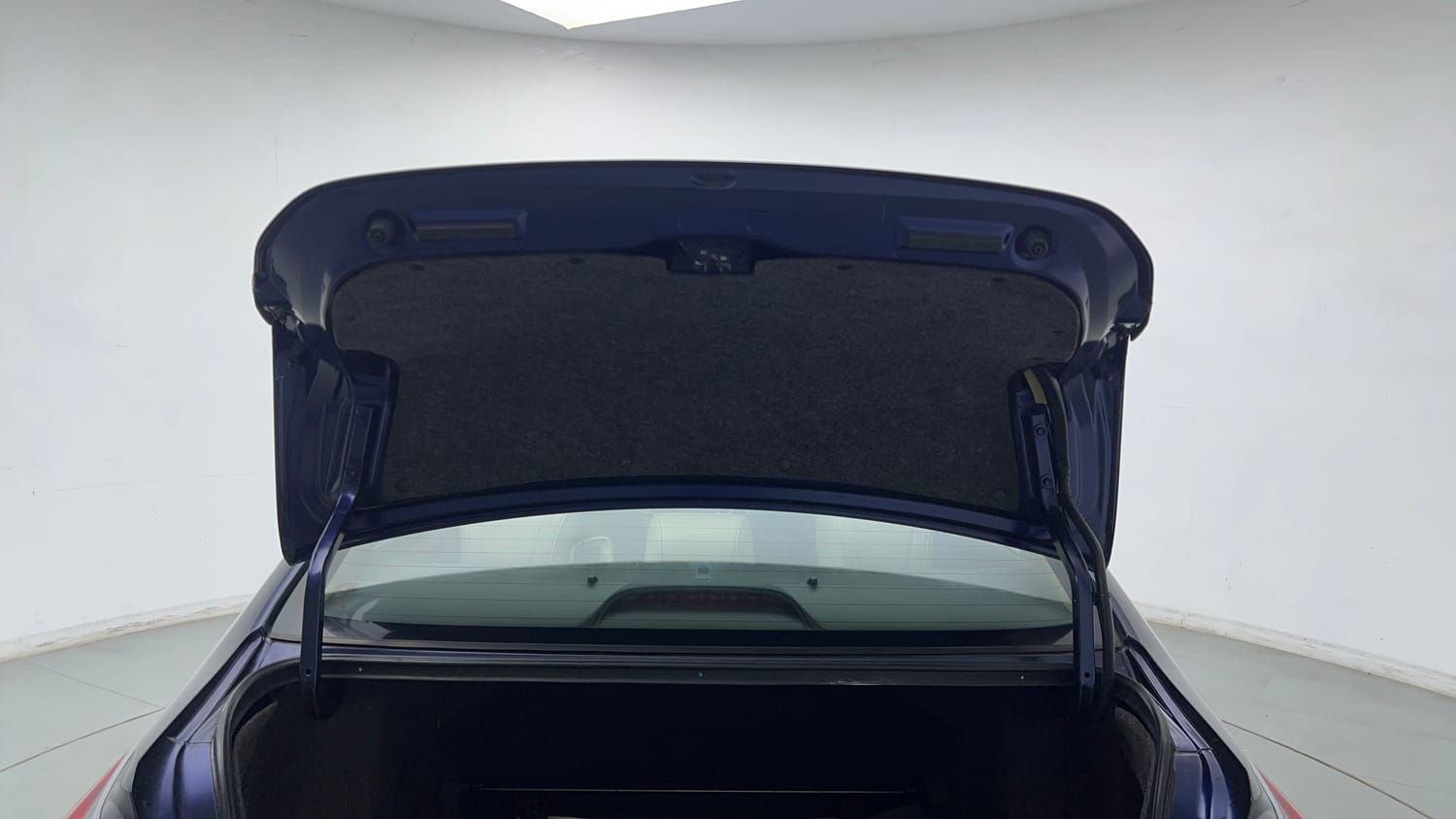 Used 2023 Honda City ZX Petrol MT Petrol Manual interior DICKY DOOR OPEN VIEW