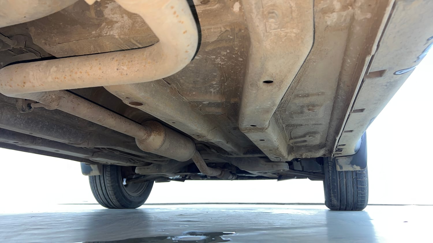 Used 2019 Tata Nexon XZA Plus Petrol Petrol Automatic extra REAR RIGHT UNDERBODY VIEW