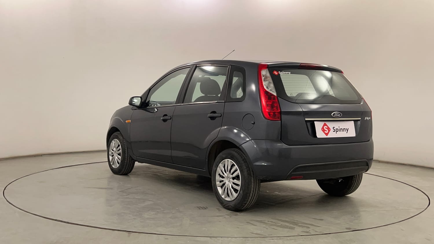 Used 2012 Ford Figo Duratec Petrol ZXI 1.2 Petrol Manual exterior LEFT REAR CORNER VIEW