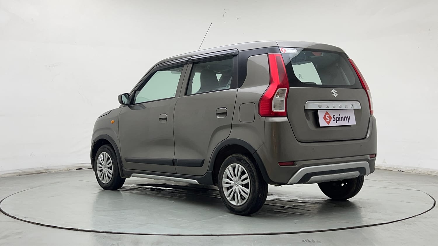 Used 2024 Maruti Suzuki Wagon R VXI 1.0 Petrol Manual exterior LEFT REAR CORNER VIEW