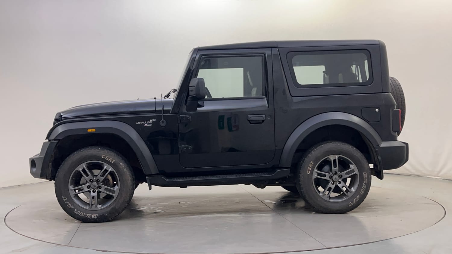 Used 2021 mahindra Thar LX Hard Top Petrol AT 4WD Petrol Automatic exterior LEFT SIDE VIEW