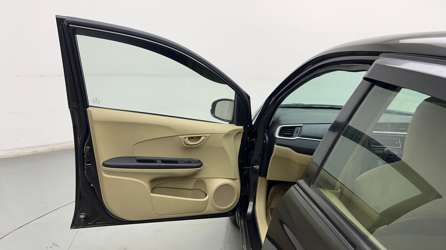 Used 2017 Honda Amaze 1.2 S i-VTEC Petrol Manual interior LEFT FRONT DOOR OPEN VIEW