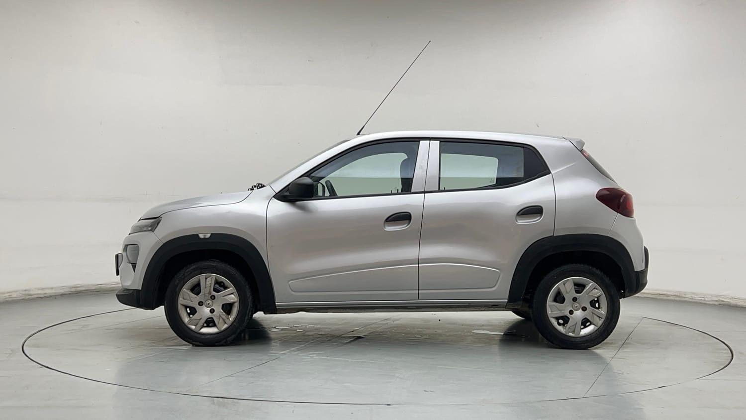 Used 2021 Renault Kwid RXL 1.0 MT Petrol Manual exterior LEFT SIDE VIEW