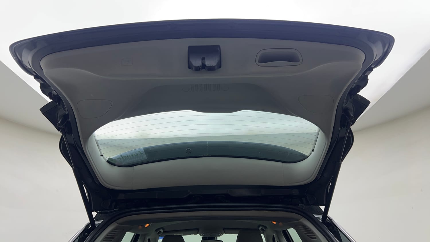 Used 2021 Jeep Compass Longitude (O) 1.4 Petrol DCT Petrol Automatic interior DICKY DOOR OPEN VIEW
