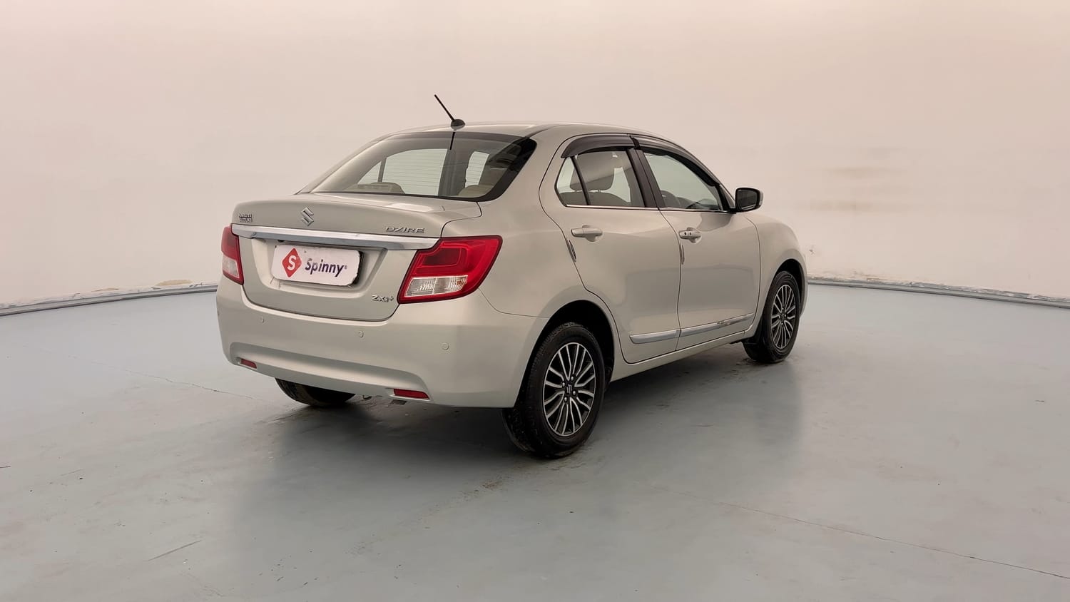 Used 2018 Maruti Suzuki Dzire ZXi Plus Petrol Manual exterior RIGHT REAR CORNER VIEW