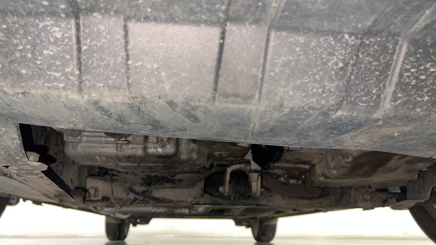 Used 2015 Honda City VX CVT Petrol Automatic extra FRONT LEFT UNDERBODY VIEW