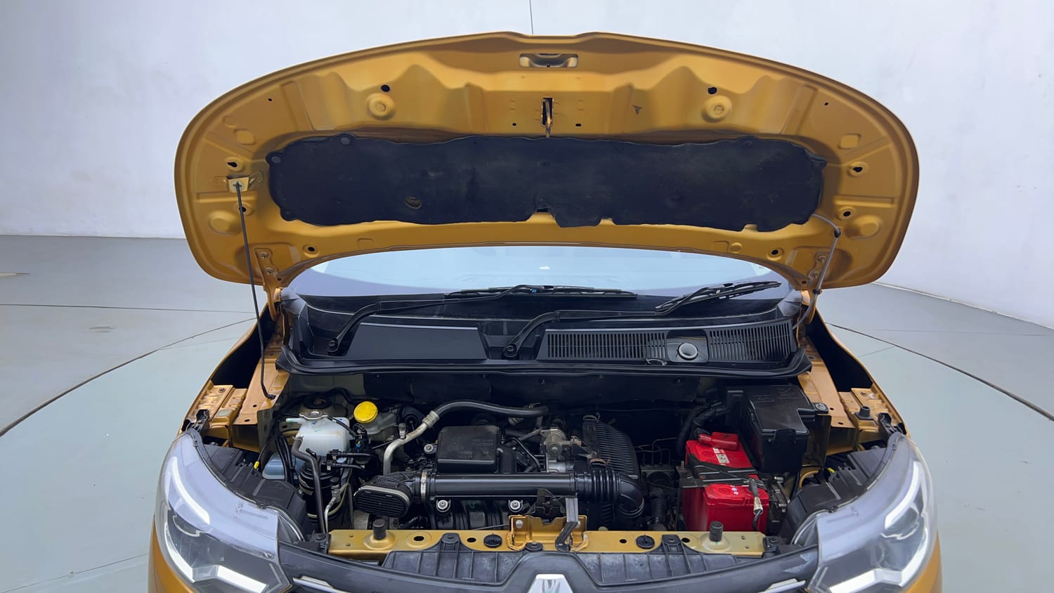 Used 2020 Renault Triber RXZ EASY-R AMT Petrol Automatic engine ENGINE & BONNET OPEN FRONT VIEW