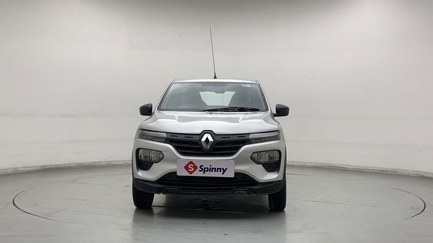 Used 2021 Renault Kwid RXL 1.0 MT Petrol Manual exterior FRONT VIEW