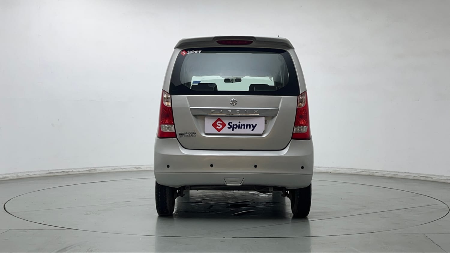 Used 2015 Maruti Suzuki Wagon R LXI Petrol Manual exterior BACK VIEW