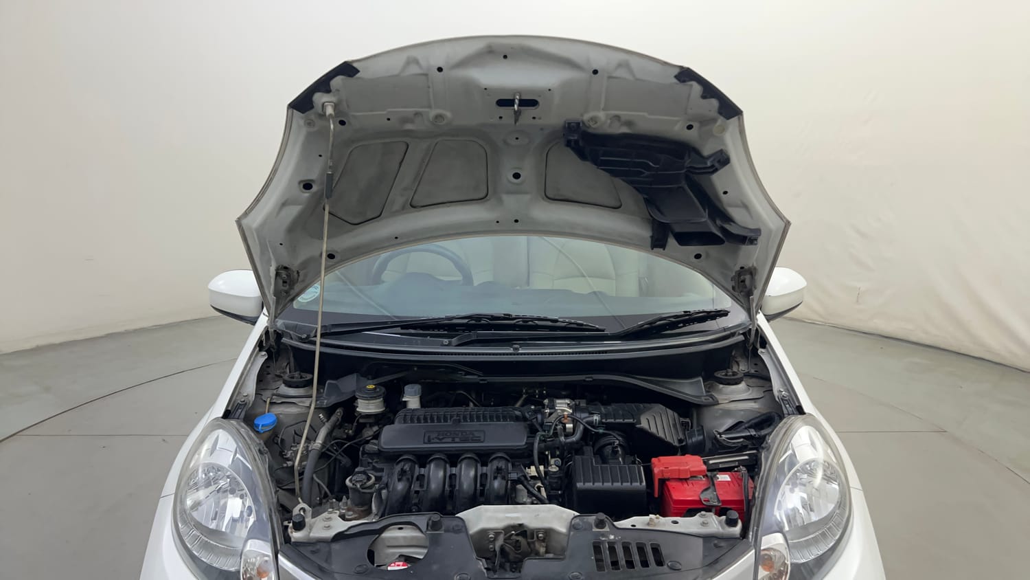 Used 2015 Honda Mobilio S Petrol Petrol Manual engine ENGINE & BONNET OPEN FRONT VIEW