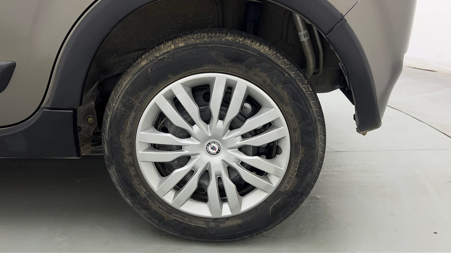 Used 2024 Maruti Suzuki Wagon R VXI 1.0 Petrol Manual tyres LEFT REAR TYRE RIM VIEW