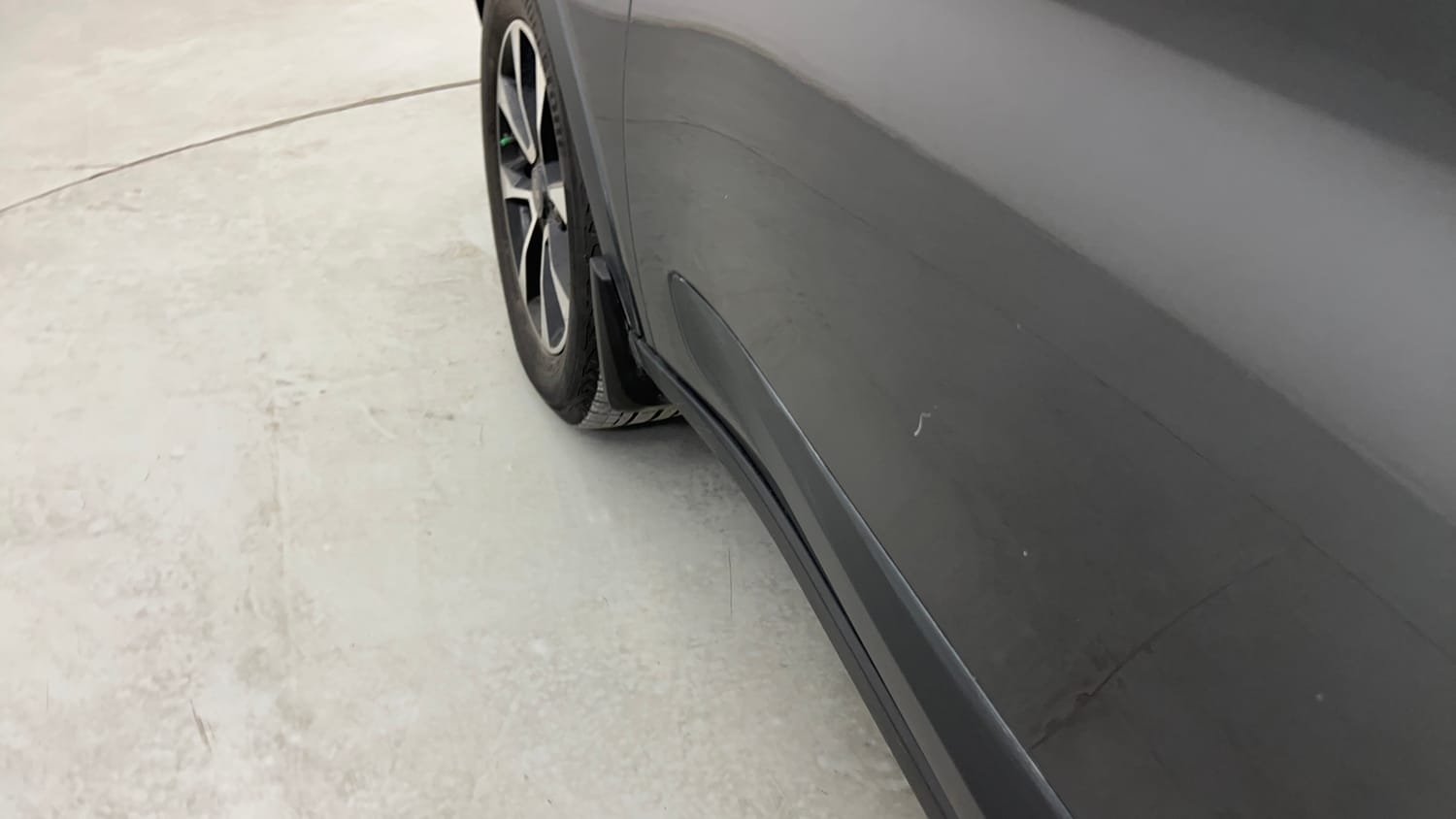 Used 2021 Tata Nexon XZA Plus (S) Petrol Automatic dents MINOR DENT