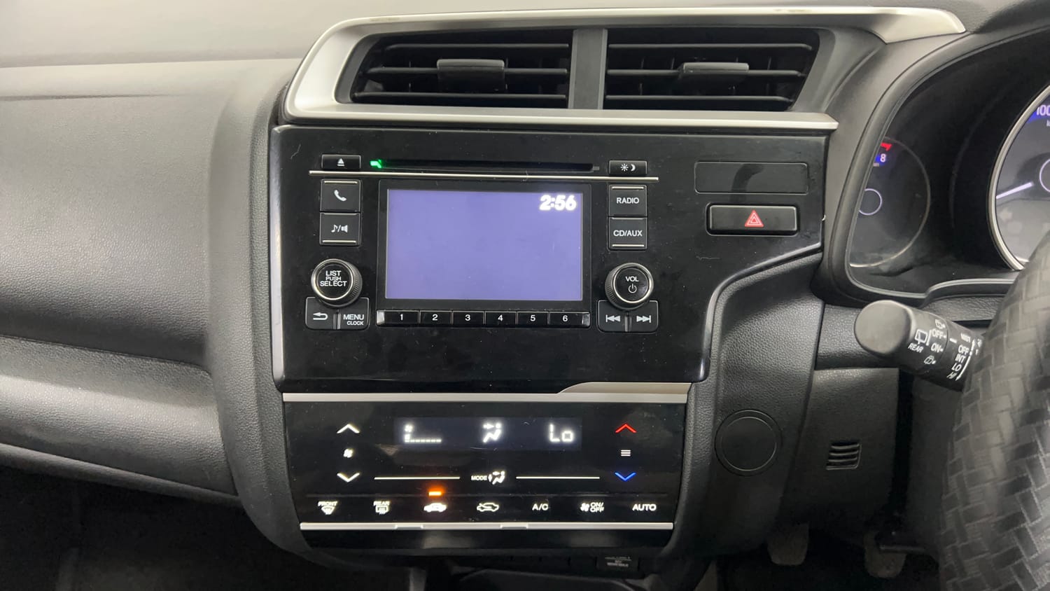 Used 2017 Honda Jazz V Petrol Petrol Manual interior MUSIC SYSTEM & AC CONTROL VIEW