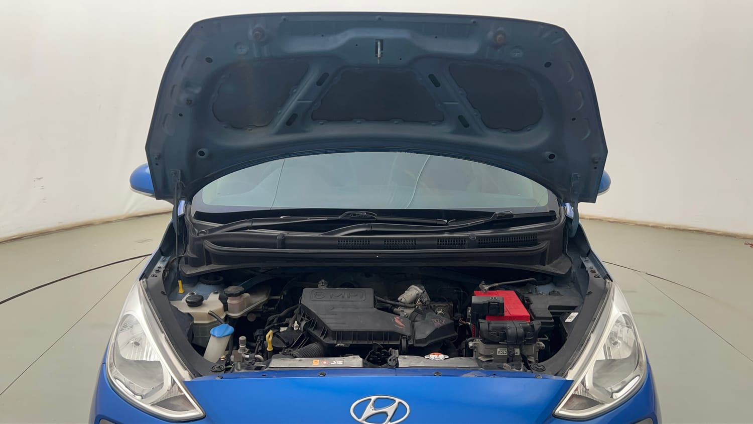 Used 2019 Hyundai Santro Sportz AMT Petrol Automatic engine ENGINE & BONNET OPEN FRONT VIEW