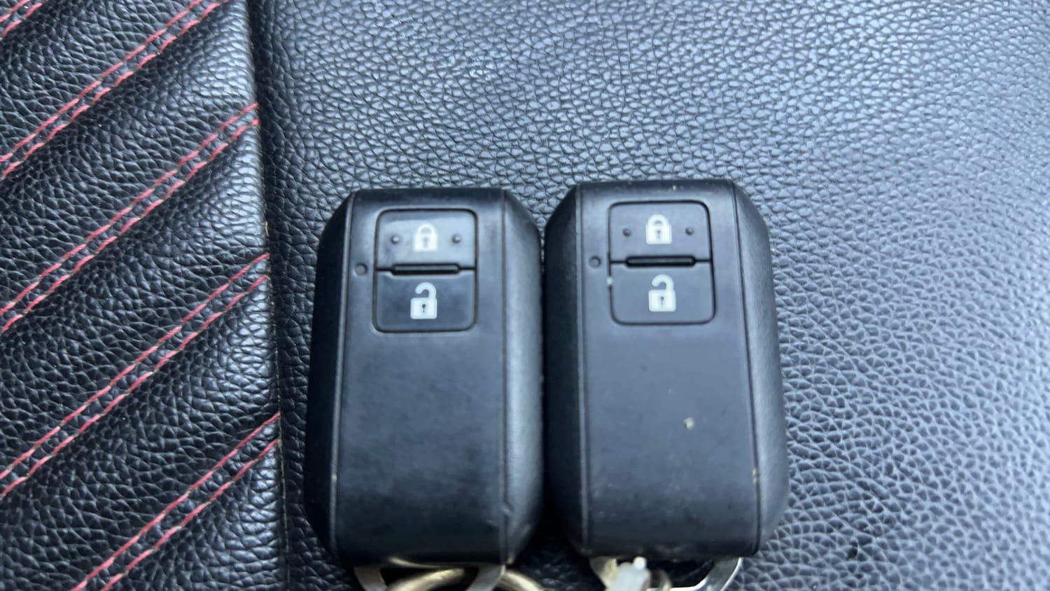 Used 2018 Maruti Suzuki Swift ZXi AMT Petrol Automatic extra CAR KEY VIEW