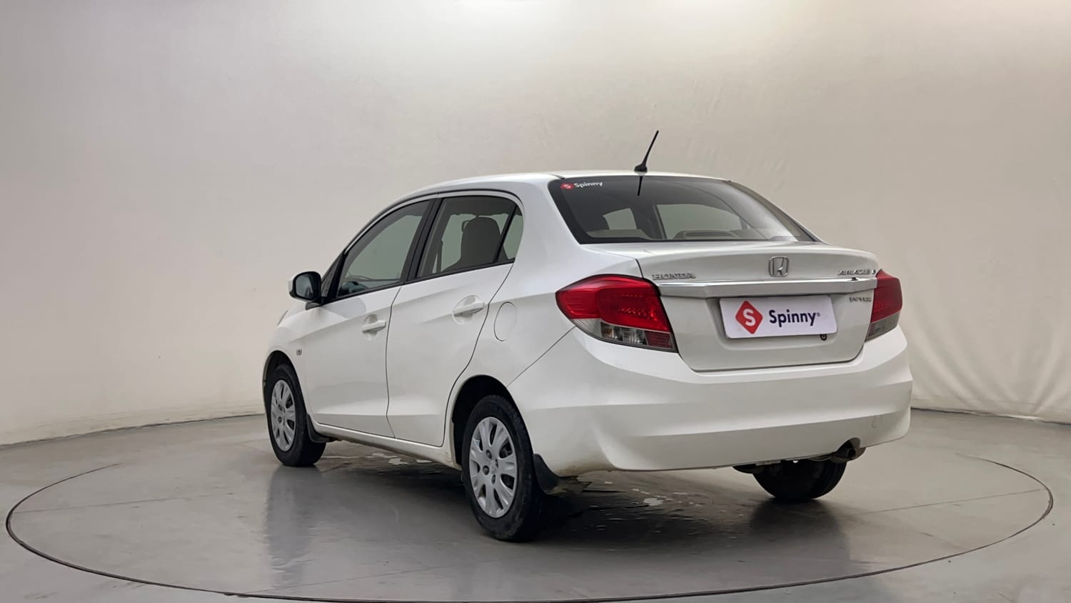 Used 2013 Honda Amaze 1.2 S AT i-VTEC Petrol Automatic exterior LEFT REAR CORNER VIEW