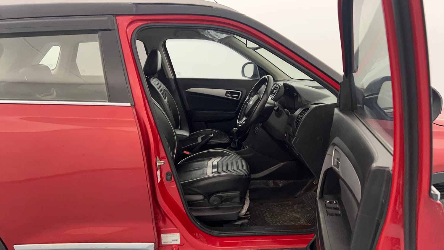 Used 2022 Maruti Suzuki Vitara Brezza [2020-2022] ZXI Plus Dual Tone Petrol Manual interior RIGHT SIDE FRONT DOOR CABIN VIEW