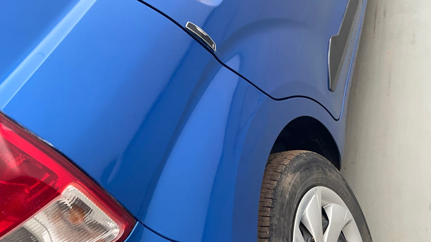 Used 2019 Hyundai Santro Sportz AMT Petrol Automatic dents MINOR DENT