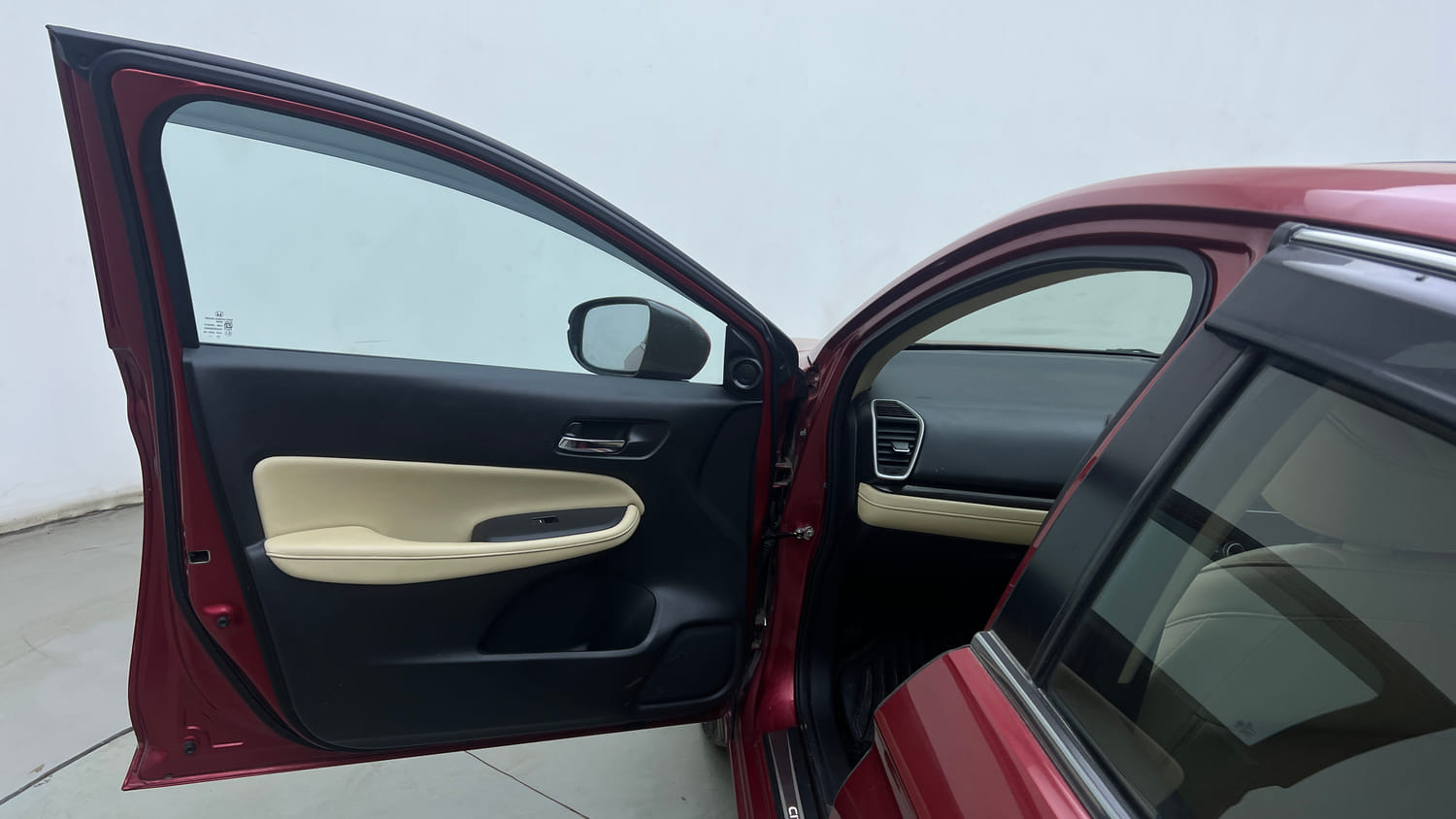 Used 2021 Honda City ZX CVT Petrol Petrol Automatic interior LEFT FRONT DOOR OPEN VIEW