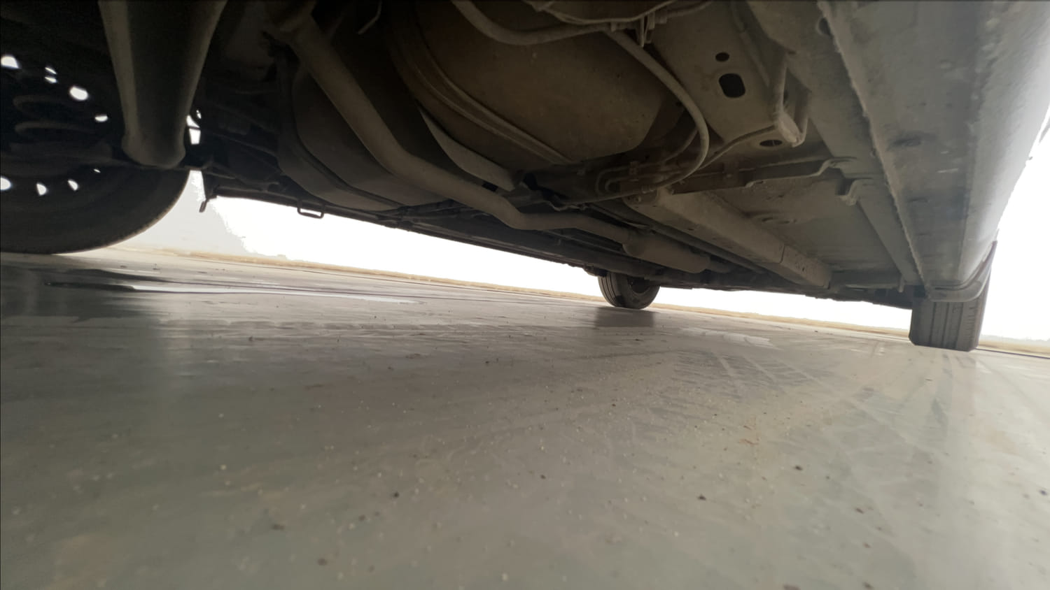 Used 2018 Maruti Suzuki Ciaz Delta 1.4 MT Petrol Manual extra REAR RIGHT UNDERBODY VIEW