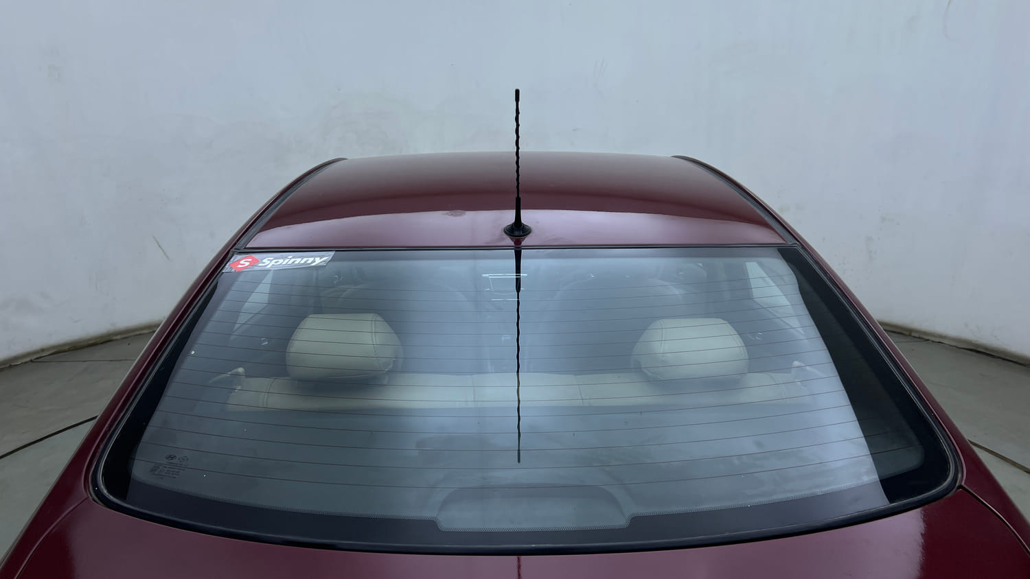 Used 2014 Hyundai Verna Fluidic 1.6 VTVT SX AT Petrol Automatic exterior BACK WINDSHIELD VIEW