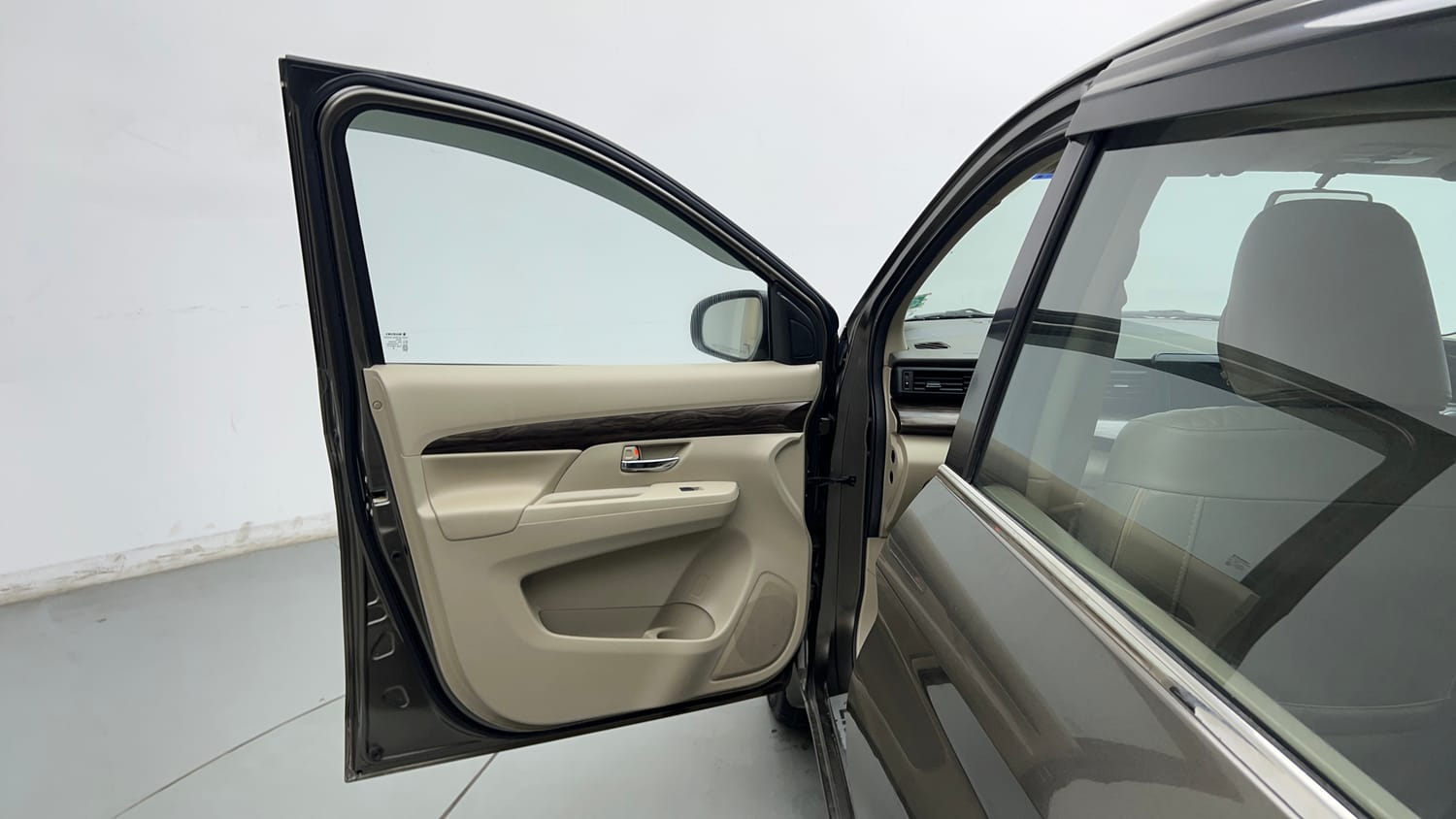 Used 2019 Maruti Suzuki New Ertiga ZXi Plus Petrol Manual interior LEFT FRONT DOOR OPEN VIEW