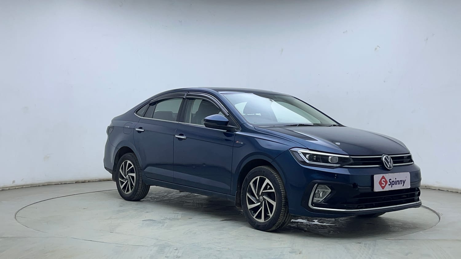 Used 2023 Volkswagen Virtus Topline 1.0 TSI AT Petrol Automatic exterior RIGHT FRONT CORNER VIEW