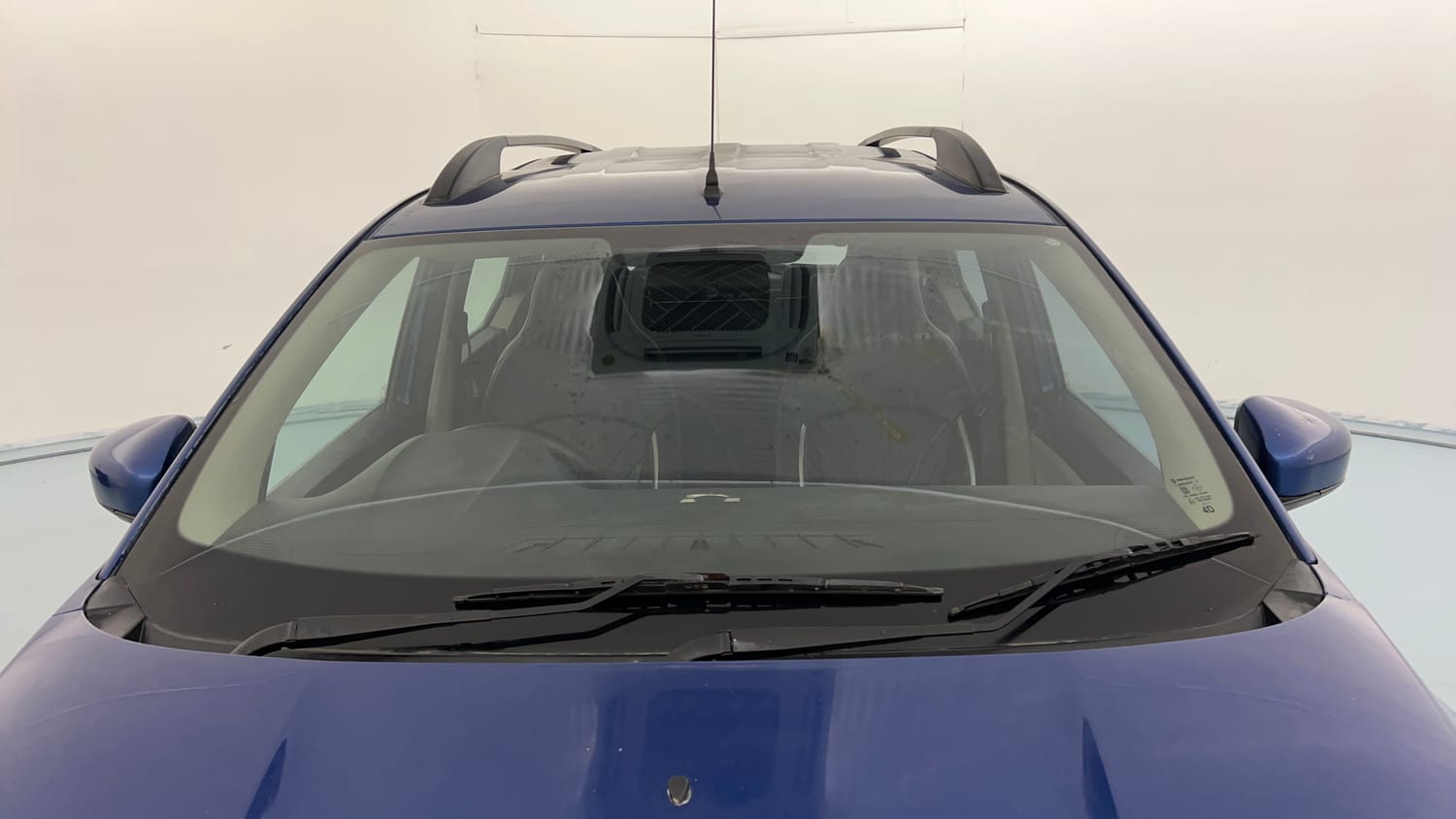 Used 2019 Renault Triber RXZ Petrol Manual exterior FRONT WINDSHIELD VIEW