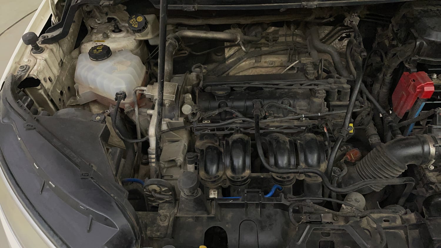 Used 2015 Ford EcoSport Titanium 1.5L Ti-VCT AT Petrol Automatic engine ENGINE RIGHT SIDE VIEW