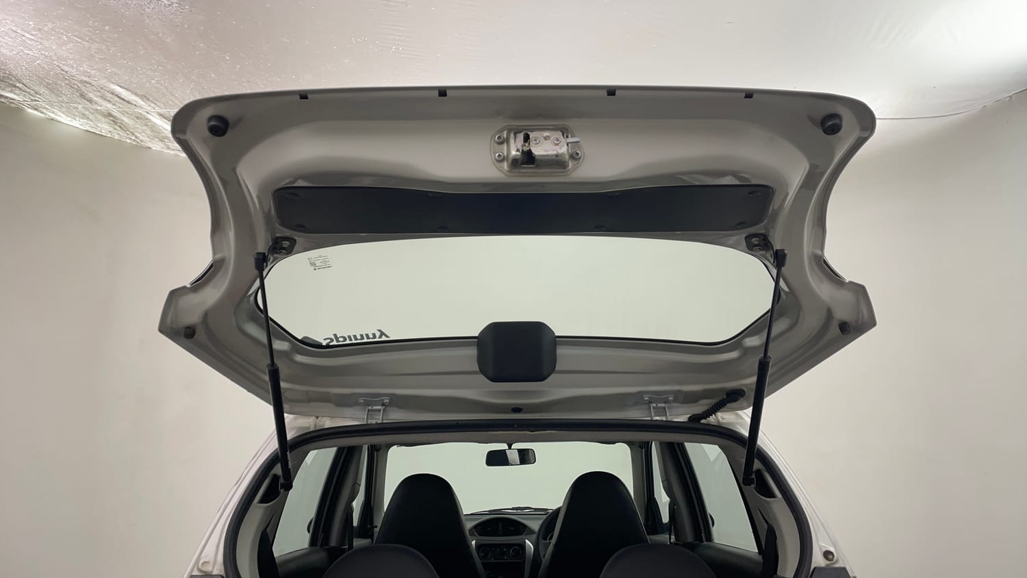 Used 2017 Maruti Suzuki Alto 800 LXi Petrol Manual interior DICKY DOOR OPEN VIEW