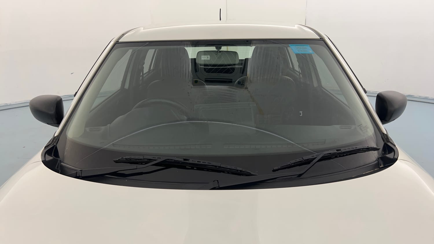 Used 2025 Maruti Suzuki Swift LXi Petrol Manual exterior FRONT WINDSHIELD VIEW