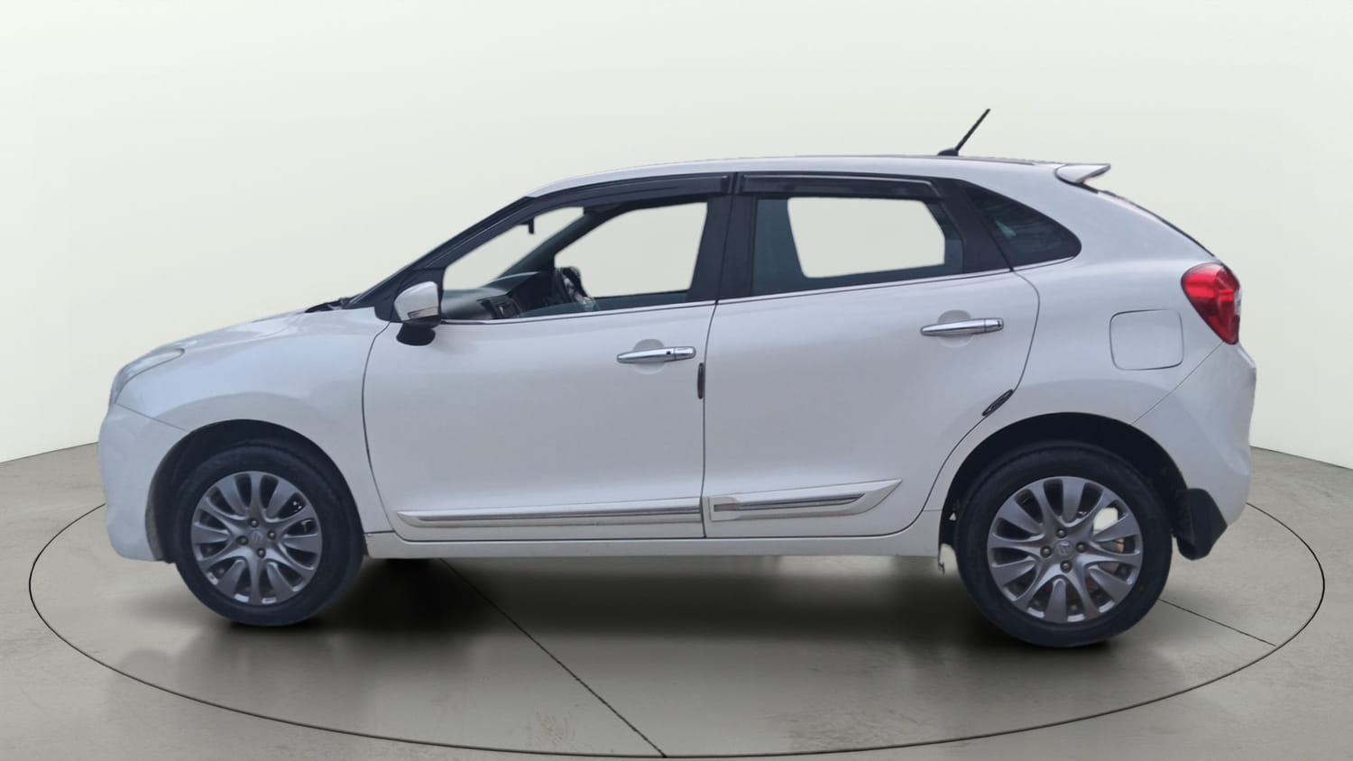 Used 2018 Maruti Suzuki Baleno Zeta 1.2 Petrol Manual exterior LEFT SIDE VIEW