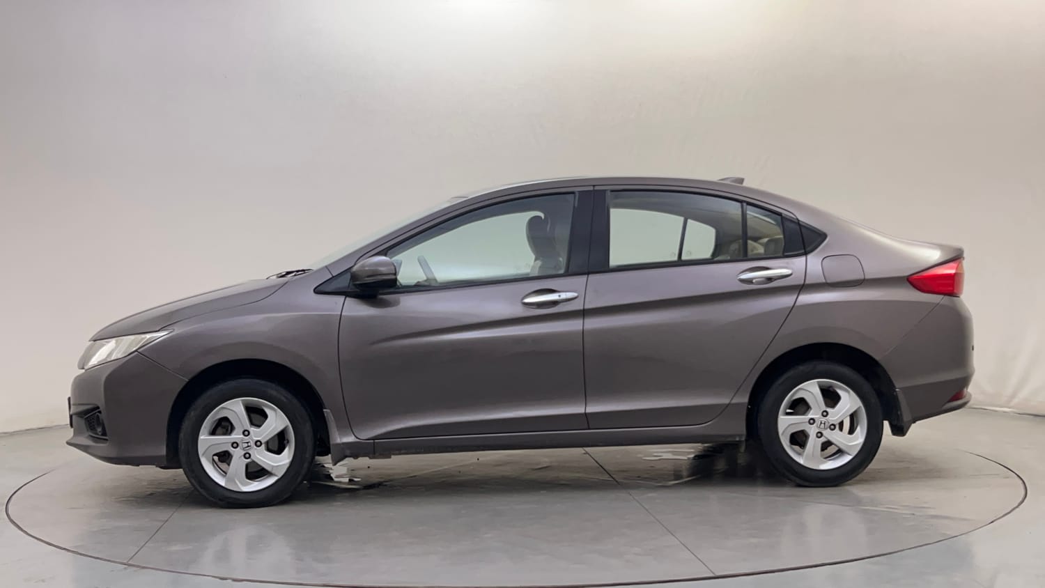 Used 2015 Honda City VX CVT Petrol Automatic exterior LEFT SIDE VIEW