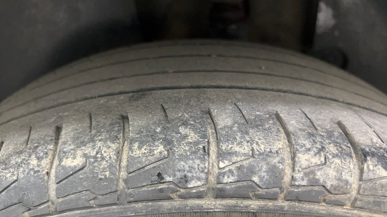 Used 2023 Kia Seltos HTX 1.5 Petrol Manual tyres LEFT REAR TYRE TREAD VIEW