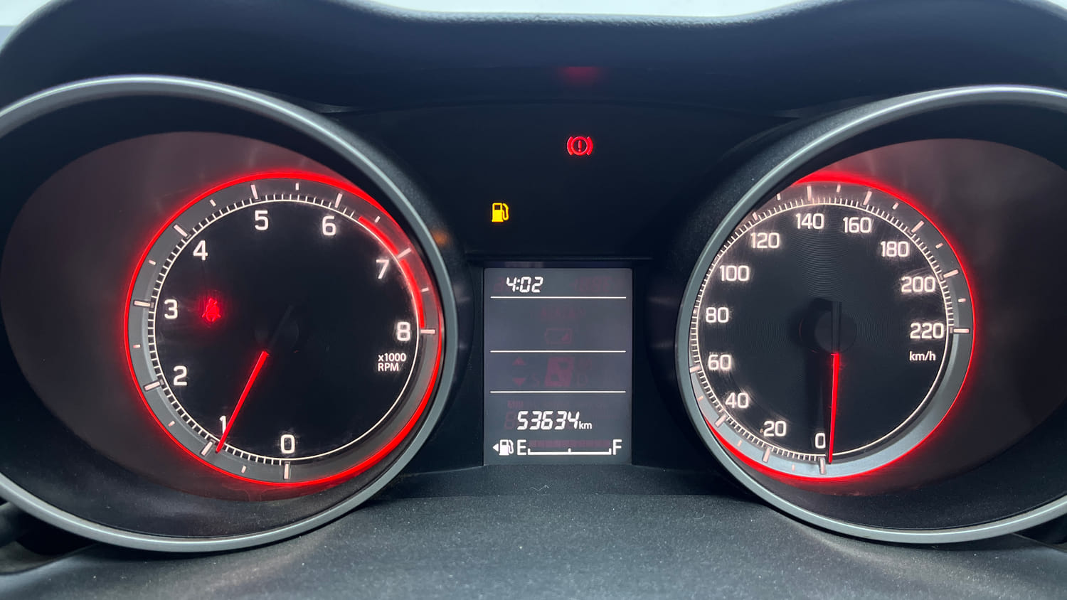 Used 2024 Maruti Suzuki Swift VXi Petrol Manual interior CLUSTERMETER VIEW