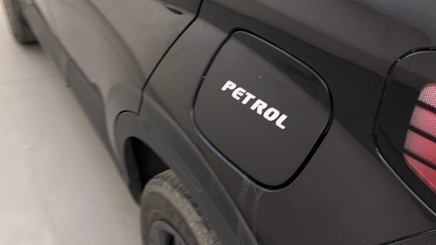Used 2023 Hyundai Venue SX 1.2 Petrol Petrol Manual dents MINOR DENT