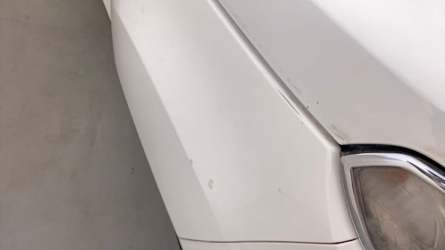 Used 2015 Ford EcoSport Titanium 1.5L Ti-VCT AT Petrol Automatic dents MINOR SCRATCH
