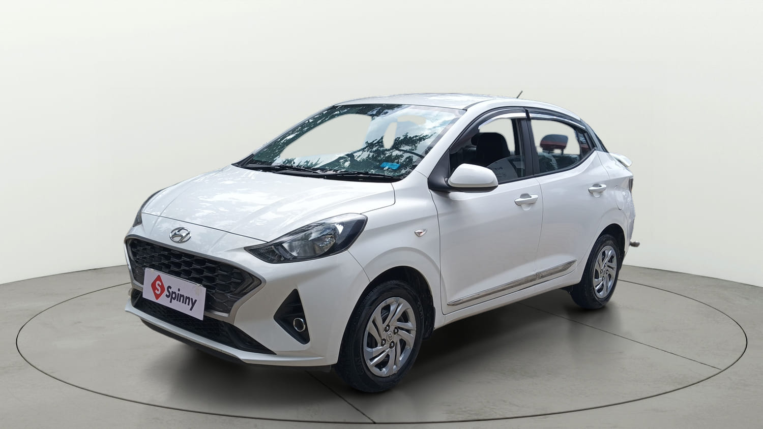 Used 2022 Hyundai Aura S 1.2 CNG Cng Manual exterior LEFT FRONT CORNER VIEW