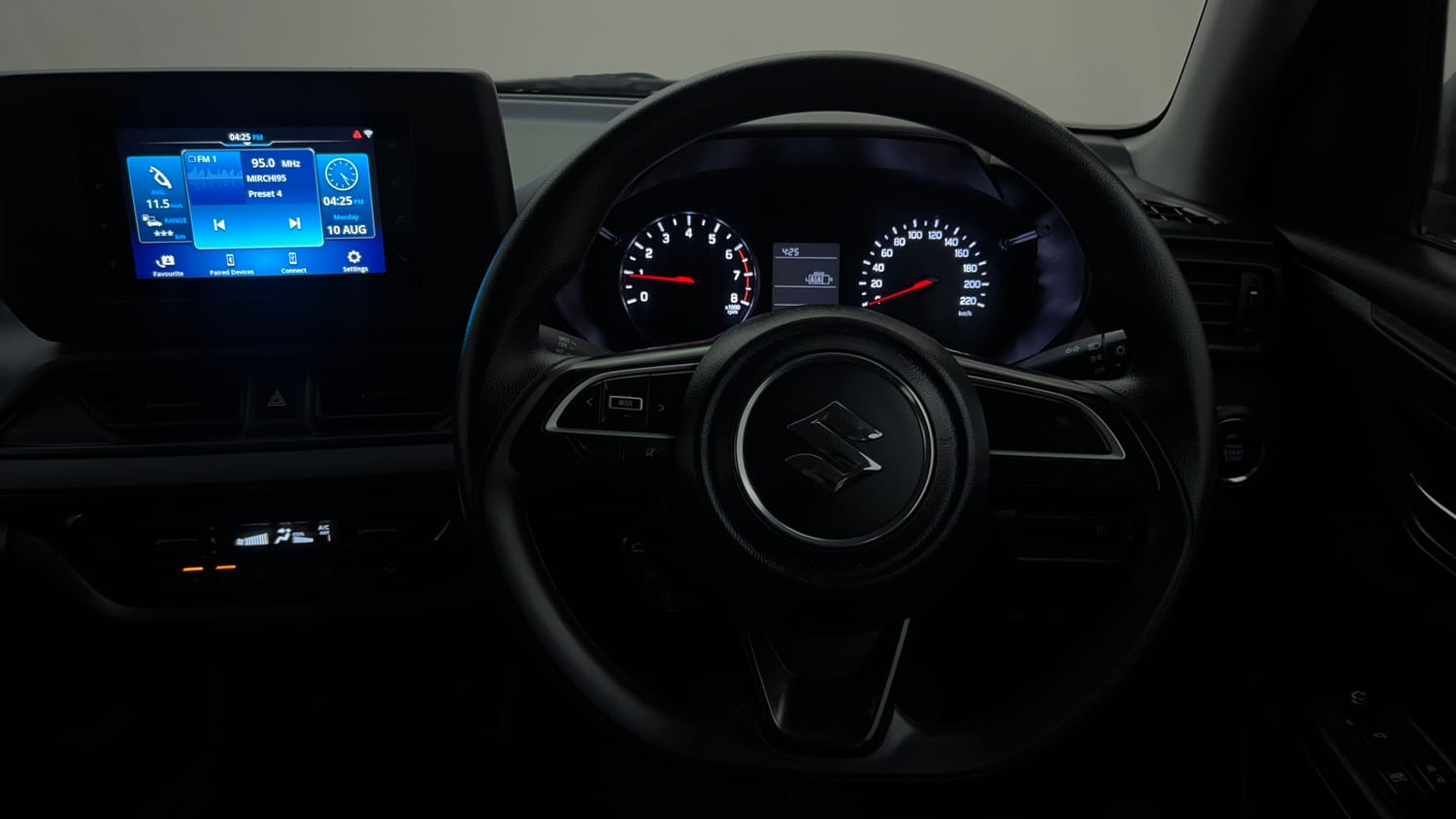 Used 2024 Maruti Suzuki Swift VXi Petrol Manual interior STEERING VIEW