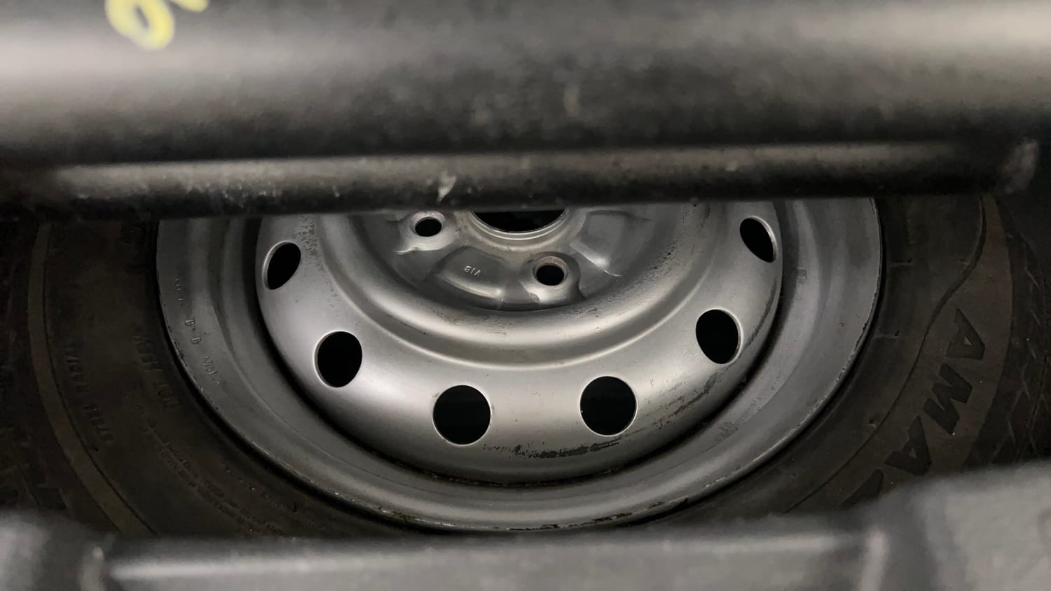 Used 2012 Maruti Suzuki Wagon R 1.0 LXi CNG Cng Manual tyres SPARE TYRE VIEW