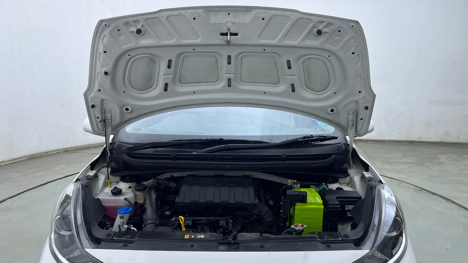 Used 2024 Hyundai Aura SX 1.2 (O) Petrol Petrol Manual engine ENGINE & BONNET OPEN FRONT VIEW