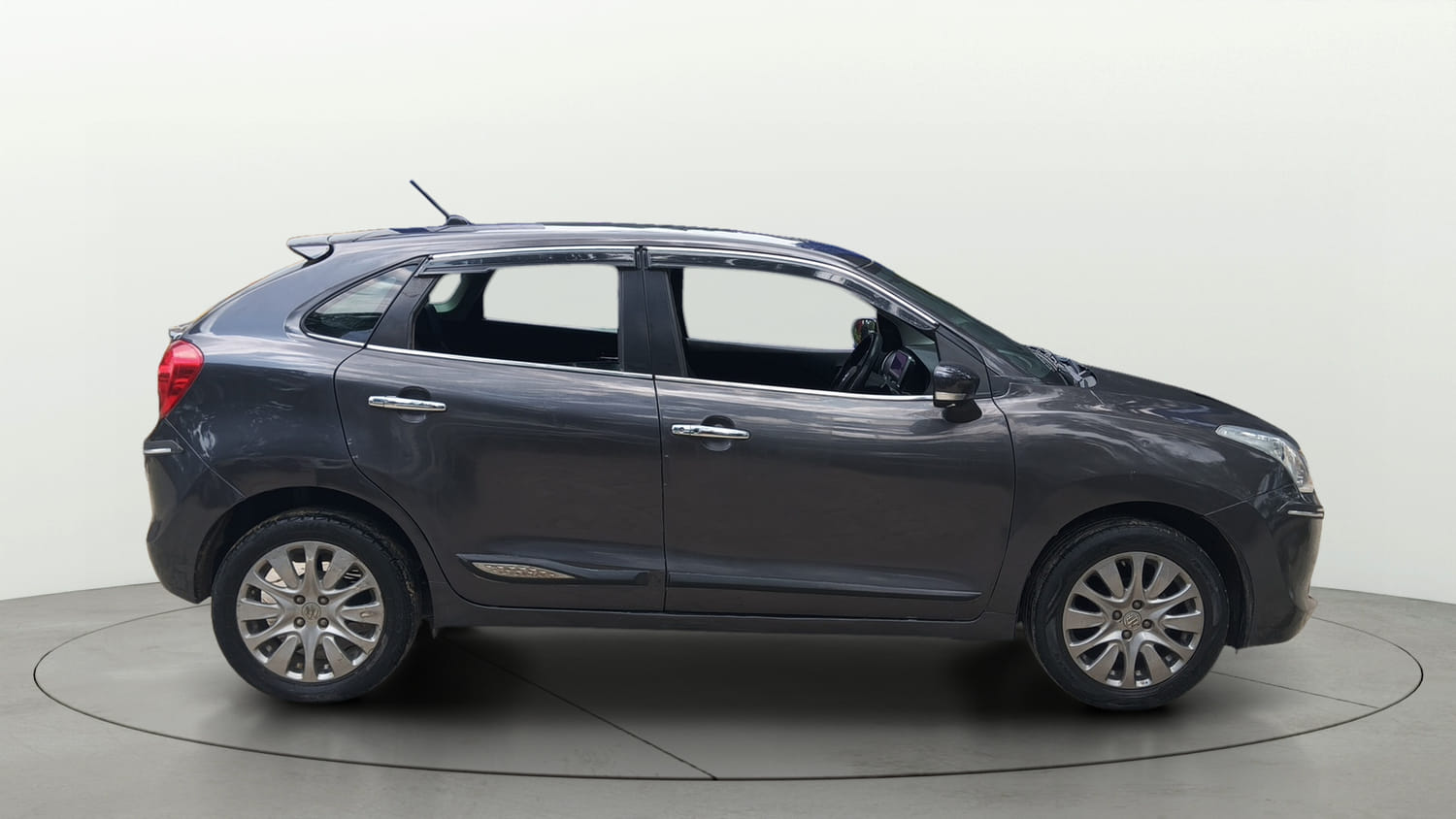 Used 2018 Maruti Suzuki Baleno Zeta 1.2 Petrol Manual exterior RIGHT SIDE VIEW
