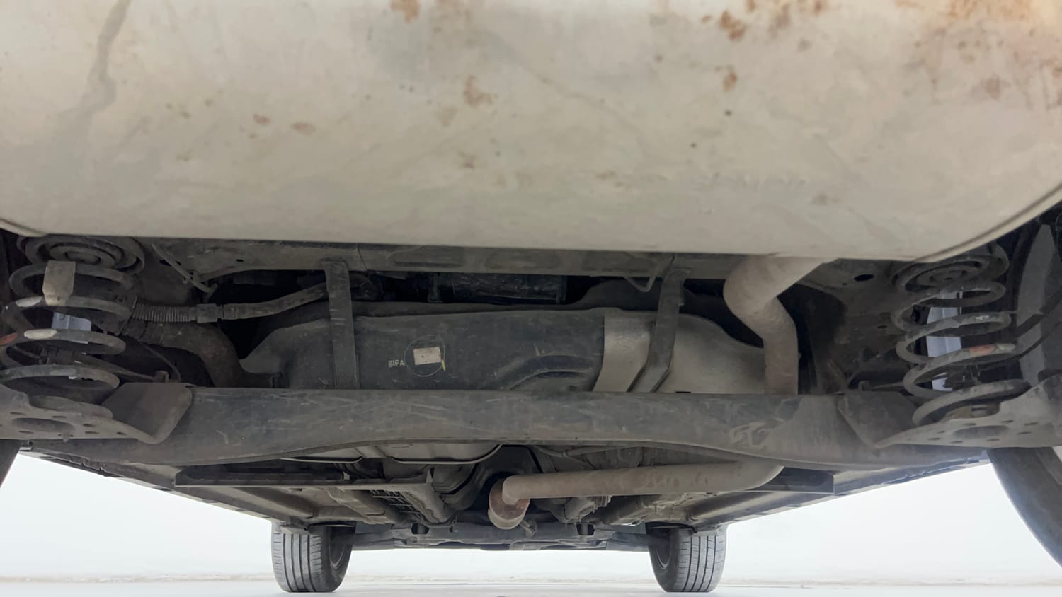 Used 2023 Kia Seltos HTX 1.5 Petrol Manual extra REAR UNDERBODY VIEW (TAKEN FROM REAR)