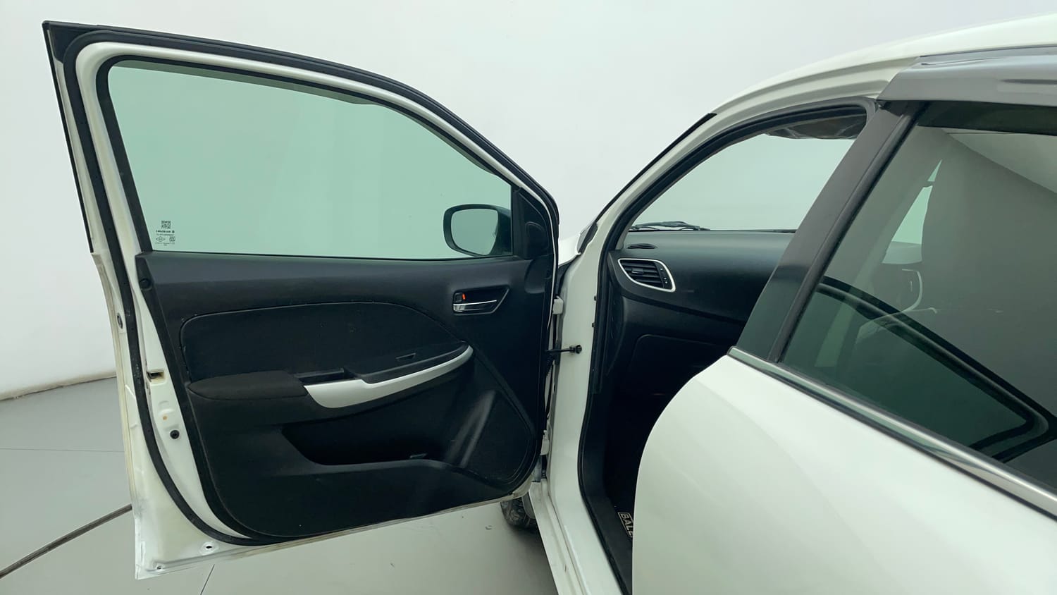 Used 2018 Maruti Suzuki Baleno Zeta 1.2 Petrol Manual interior LEFT FRONT DOOR OPEN VIEW