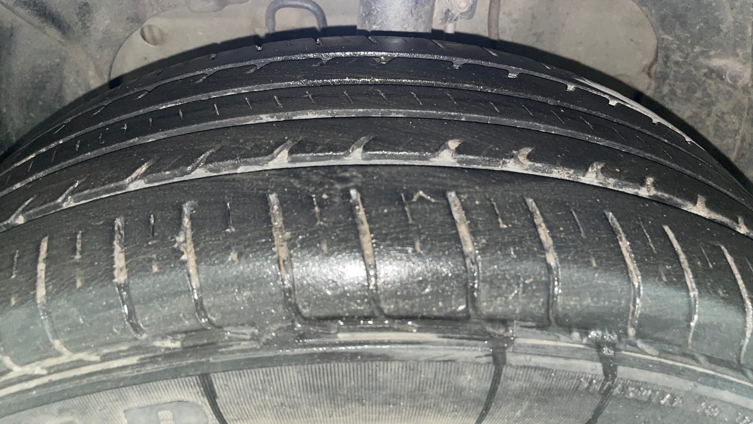 Used 2015 Ford EcoSport Trend 1.5 Ti-VCT Petrol Manual tyres LEFT FRONT TYRE TREAD VIEW